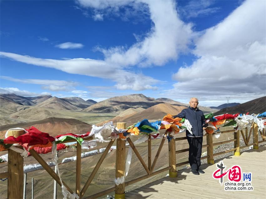 高原特色的旅游之路(组图)新葡京娱乐高舜礼：蹚出一条(图5)